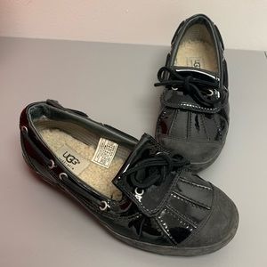 UGG Women Patent Leather Slip On Shoes Size 7.5